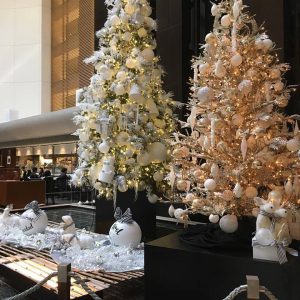 品川ストリングスホテルのクリスマスツリー